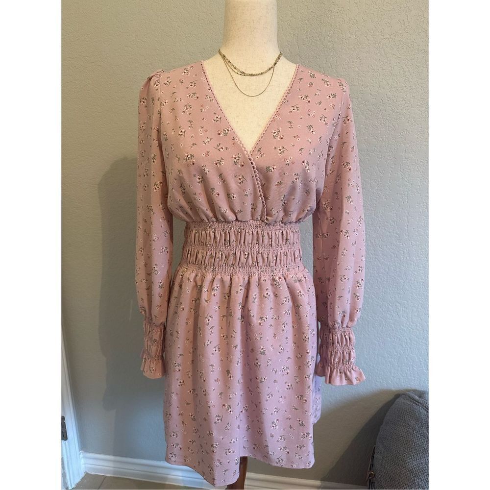 NWT Wayf Delaney Smocked Pink Dainty Floral Dress - Size Small - 91846WCH